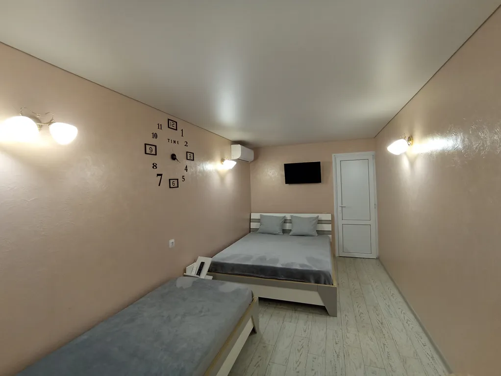 Трёхместный комфорт с кинг-кроватью