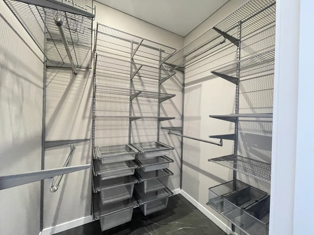 Дизайнерская евродвухкомнатная квартира в ЖК бизнес-класса Аллея Парк