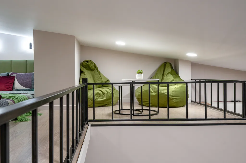 Дизайнерская мансарда Green Attic с кондиционером у Невского проспекта