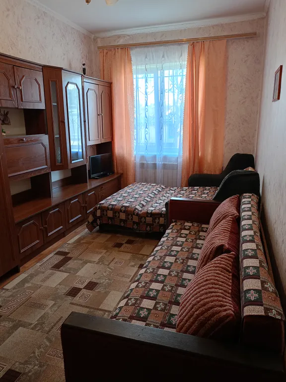 Уютная квартира в 5 минутах от жд вокзала — аренда посуточно в Симферополь