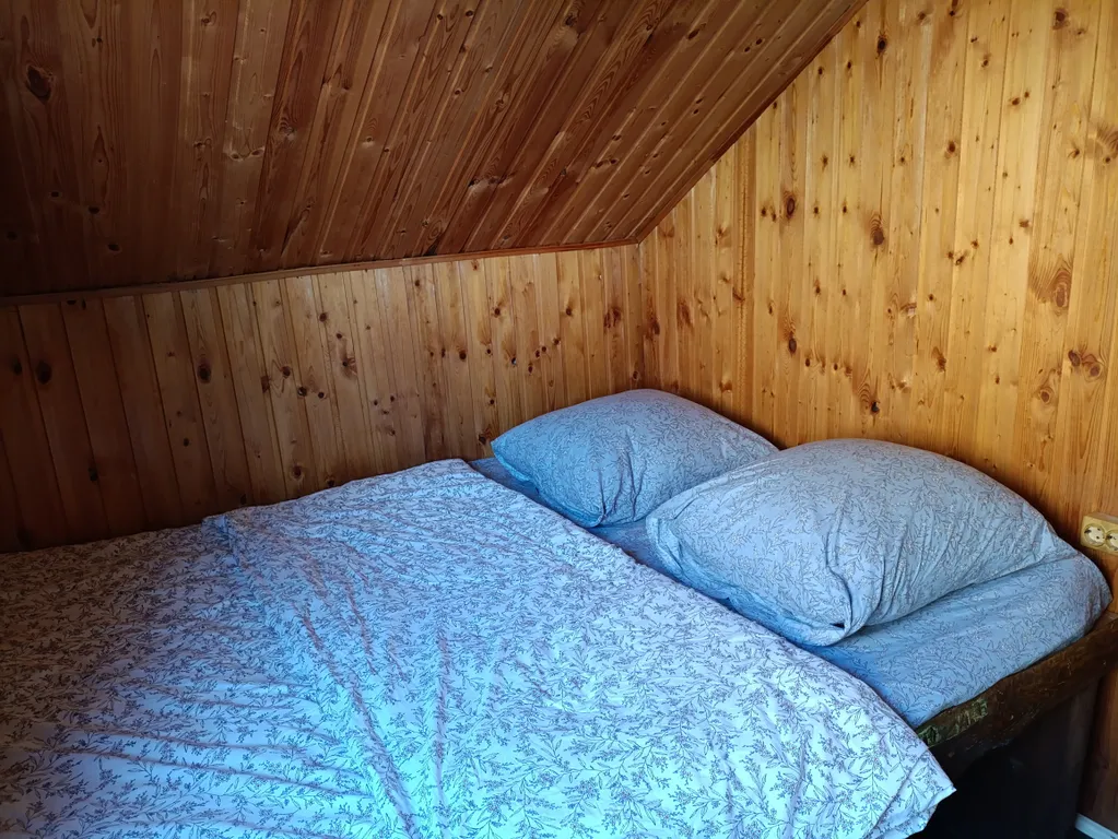 Медовый дом с баней и теплой купелью