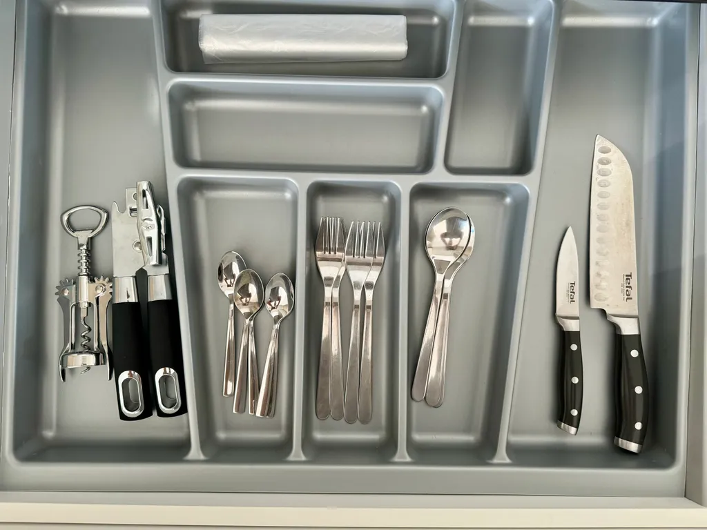 Светлая уютная евро двушка с красивым видом на закат