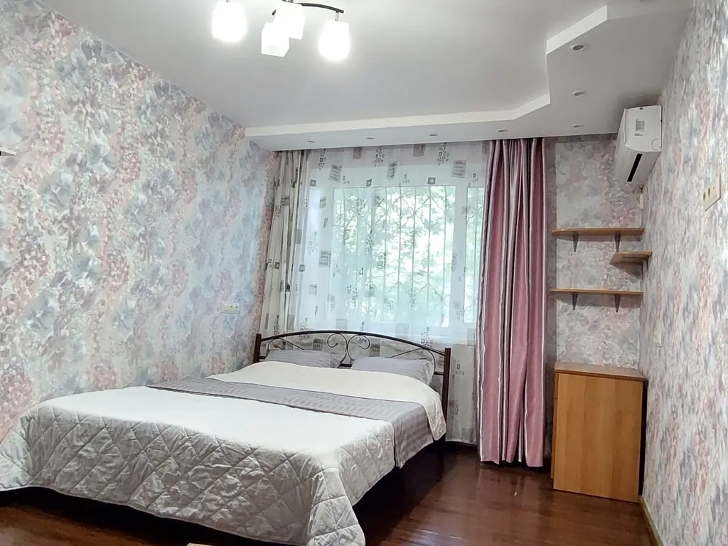 Квартира Квартира в тихом дворе, возле Привоза — Симферополь