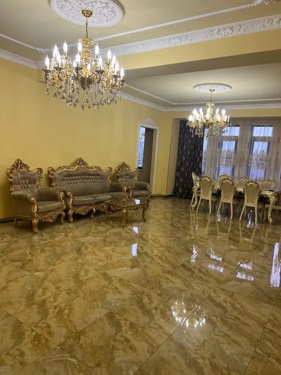 Luxury 5 bedroom property in the centre