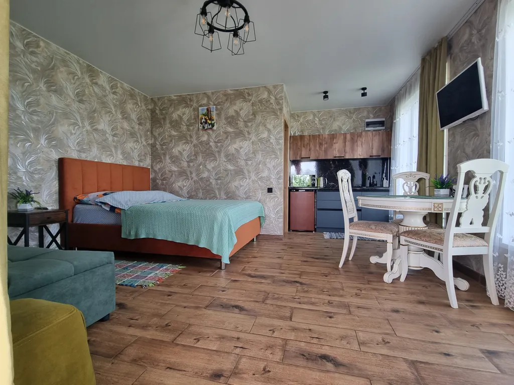 Гостевой дом с террасой, панорамной баней и чаном