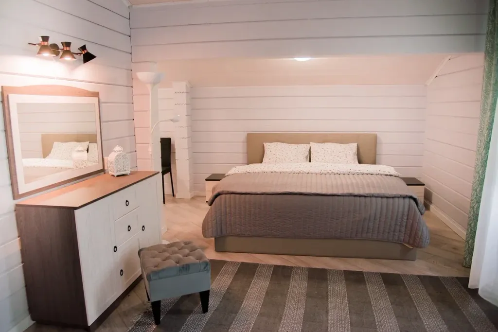 Большой дом N2 с сауной и камином на озере Лунном