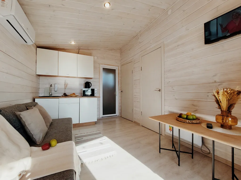 Большой дом у Камского моря