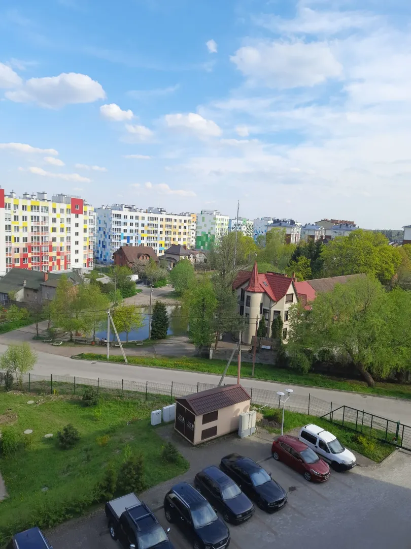 Вид с балкона на озеро