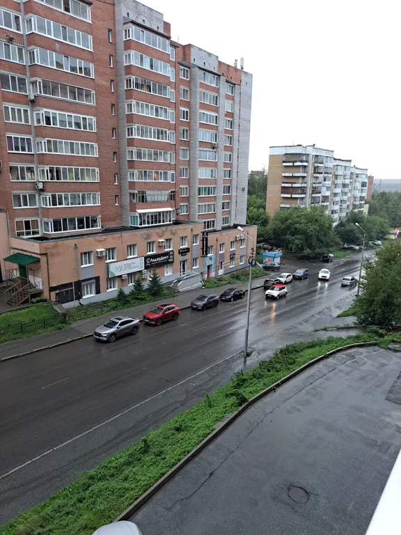 2-комнатная просторная квартира с выездом на мост