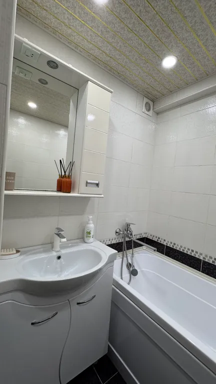 Квартира 2-комнатная Квартира — Дербент