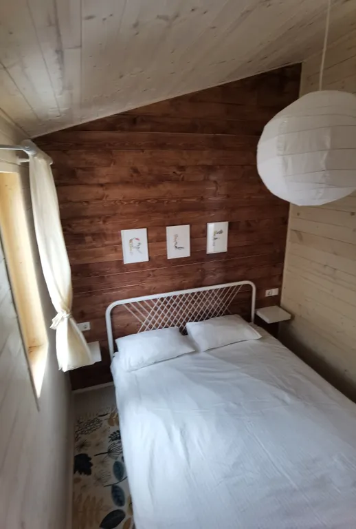 Шале с панорамными окнами и видом на озеро Чебаркуль