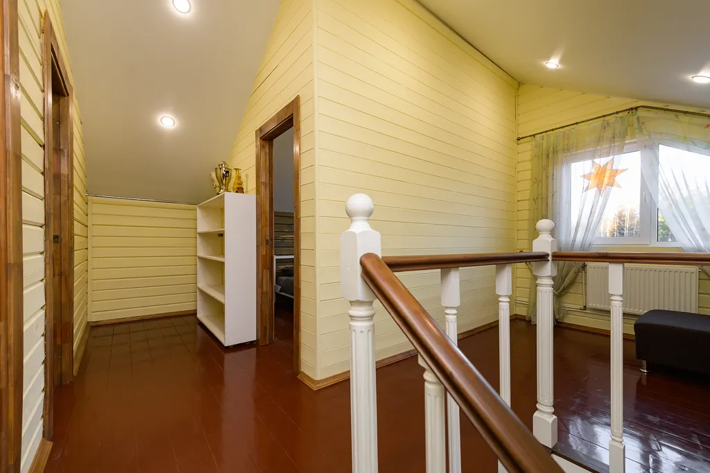 Брусничный коттедж с сауной и банным чаном