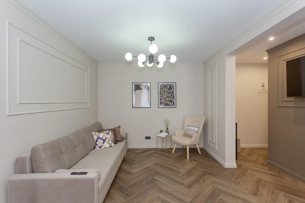 Комфорт-плюс с колонкой Алисой в академгородке