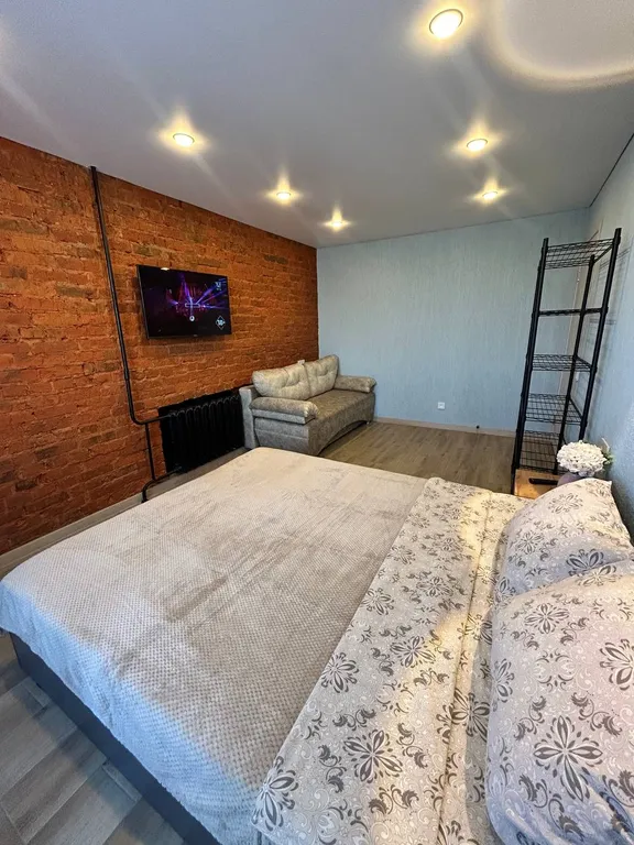 Современная двухкомнатная в центре города