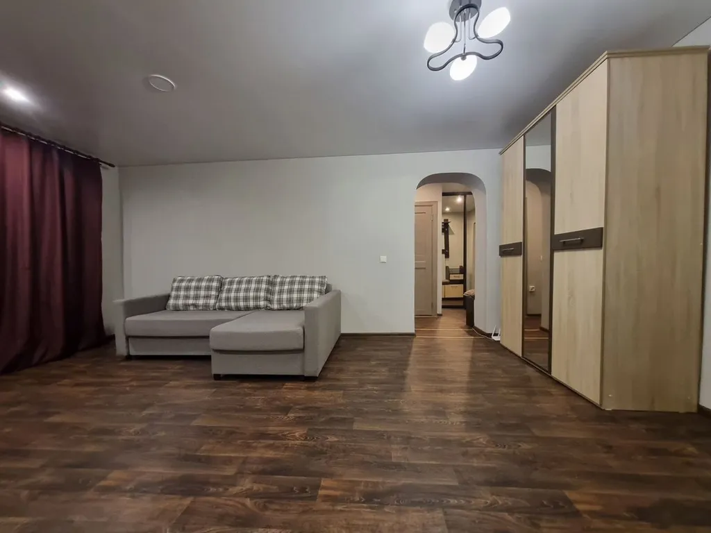 Квартира Квартира Уютнaя, простоpная 1к квартиpа в oтличном сocтoянии в центре города — Хабаровск