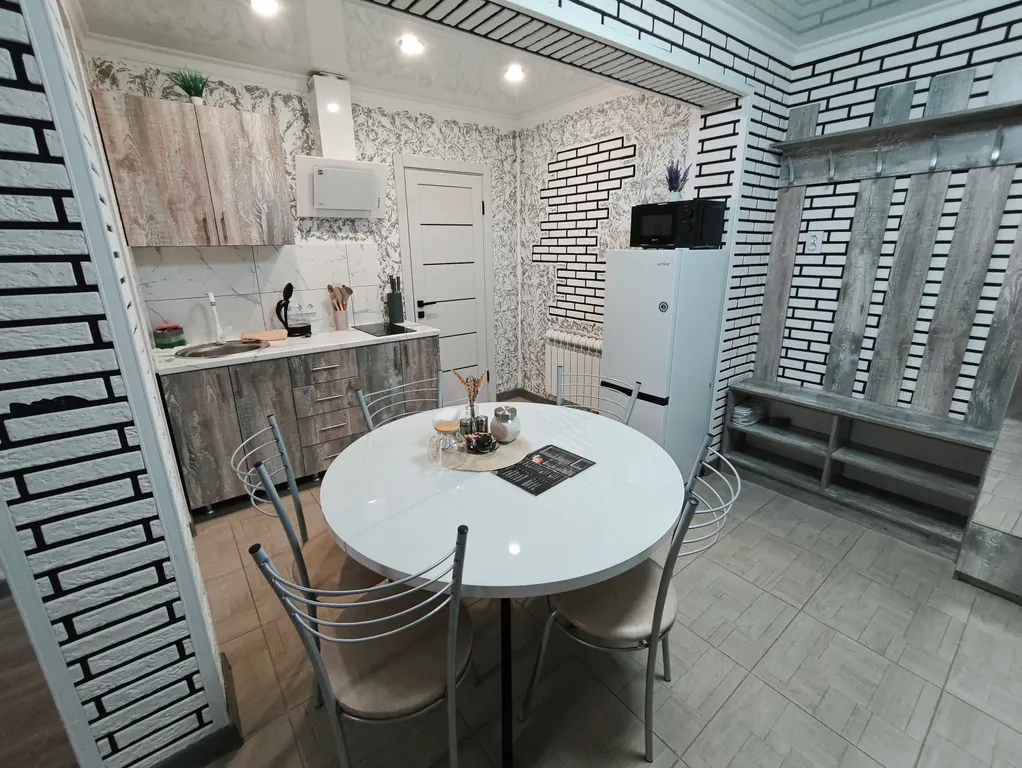 Большая 3-комнатная квартира на 8 человек (№10)