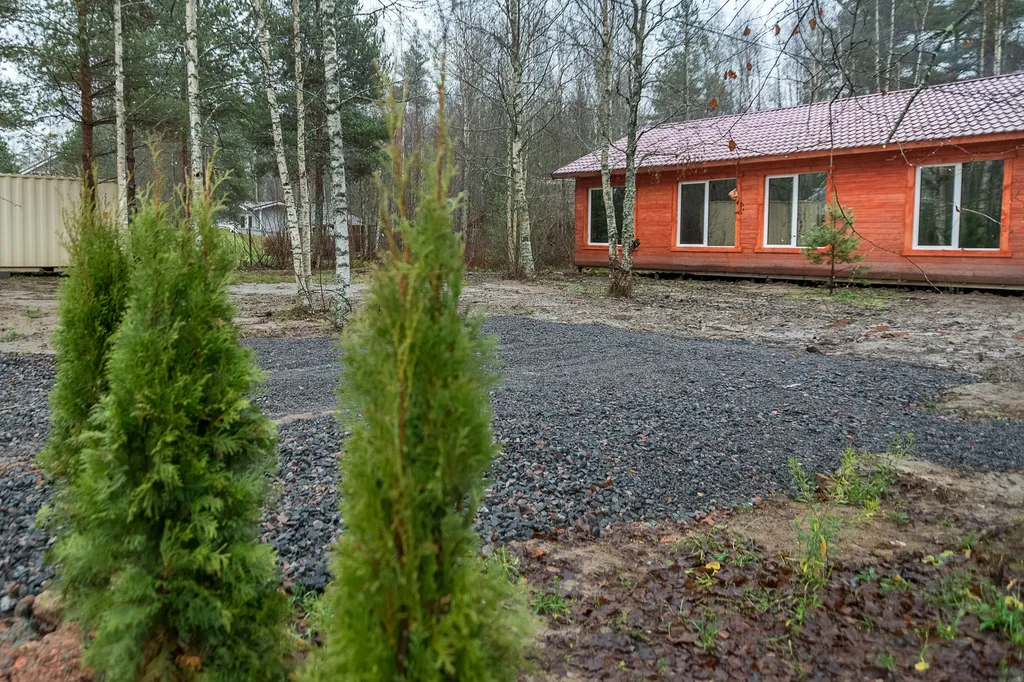 Коттедж Дом с камином, сауной и панорамными окнами — Стеклянный