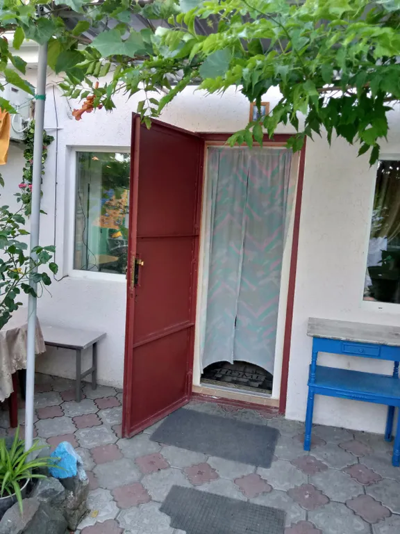 Коттедж Рады гостям — аренда посуточно в Феодосия