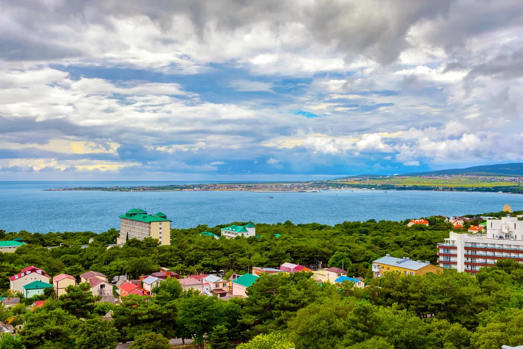 Квартира Aпaртаменты панорама & геленджик i family royal suite 2+2+2 гостя — Геленджик