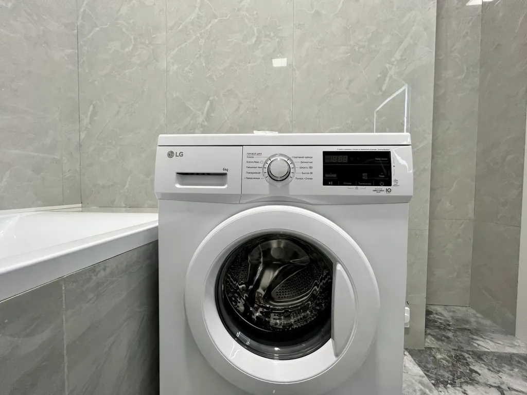 Family suite with mountain view