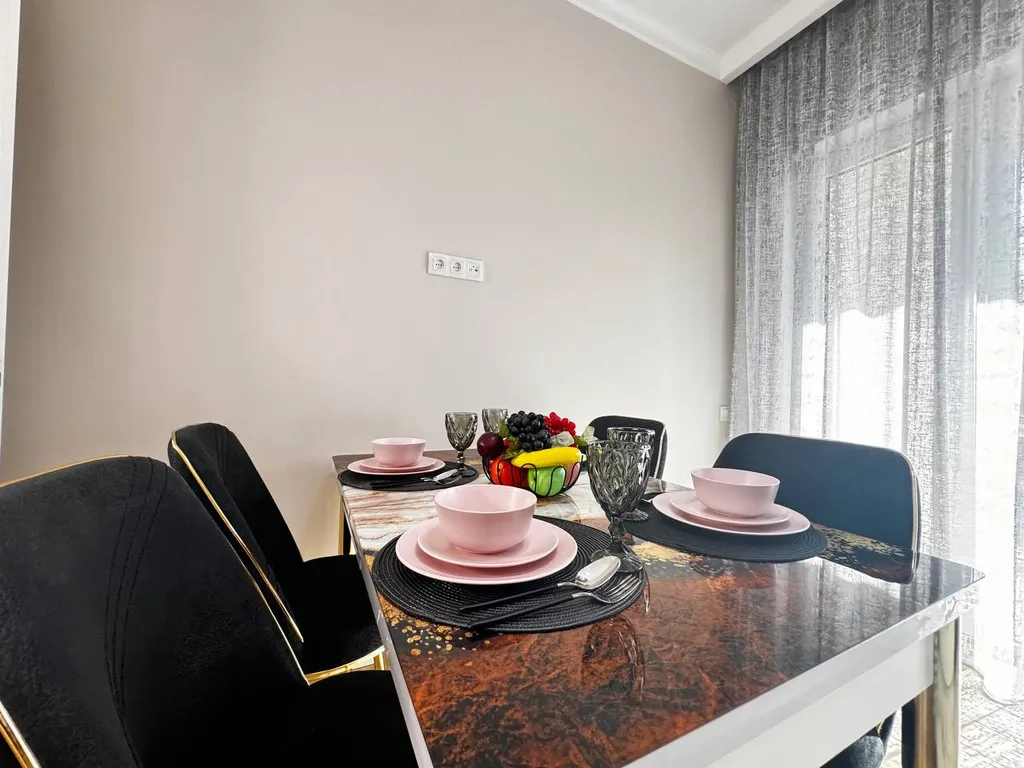 2 комнатная в ЖК 4YOU, рядом с ТЦ MEGA, кв 22