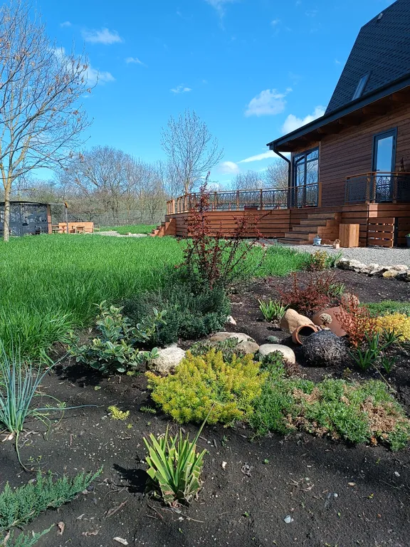 Дом с бассейном