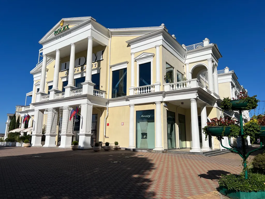 Квартира Квартира Евро-2к у Морпорта — Сочи
