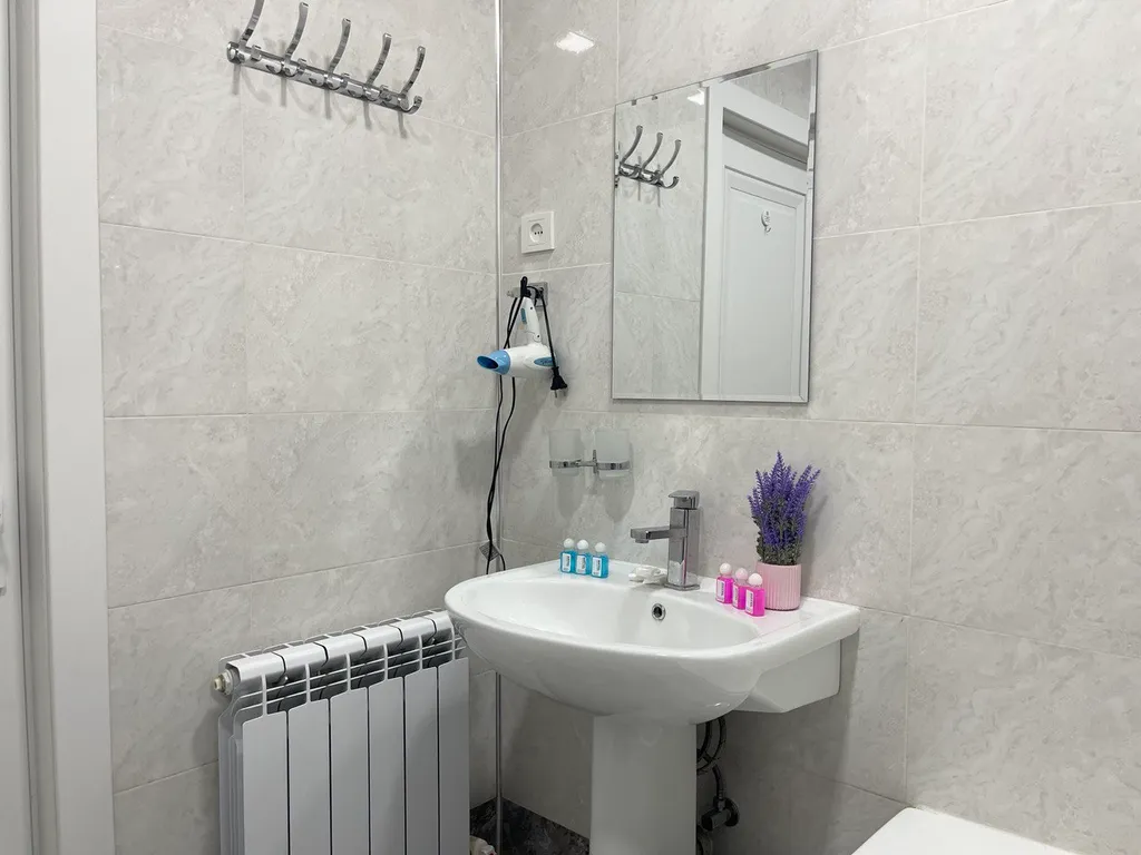 Просторная 4-комнатная квартира в тихом районе New Kamolon