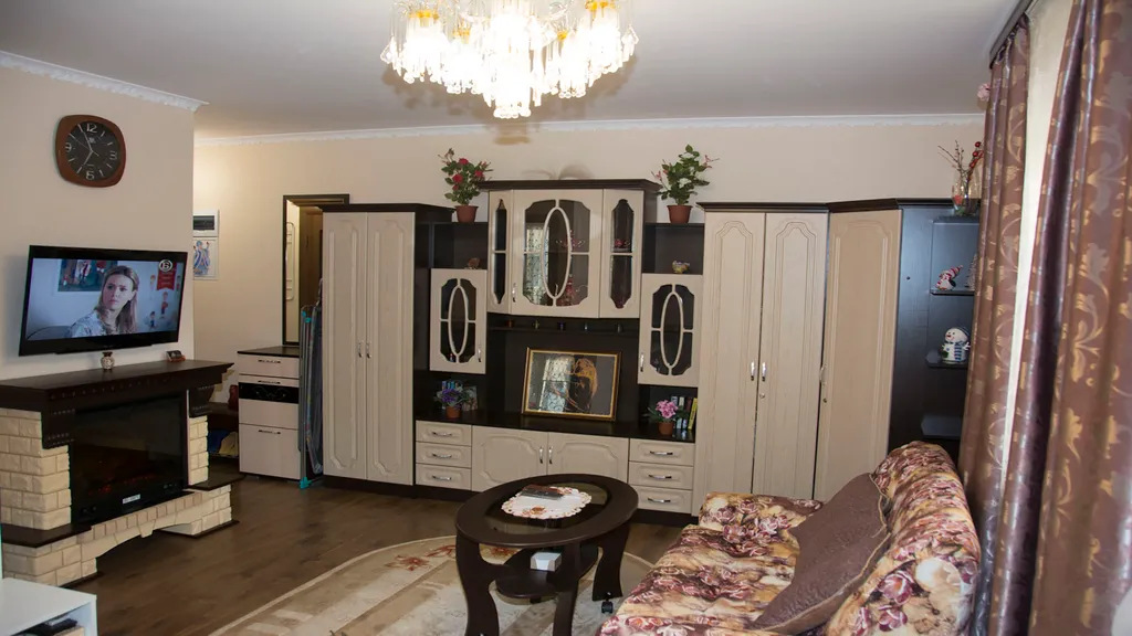 Уютная квартира с камином