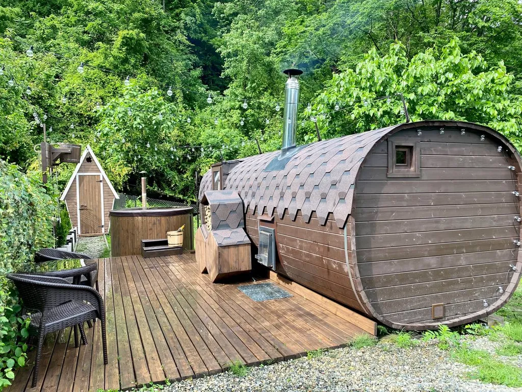 Коттедж Гостевой дом у леса — Сочи