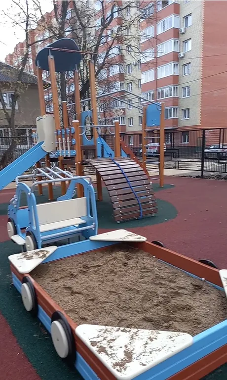 Современная студия с евроремонтом рядом с центром