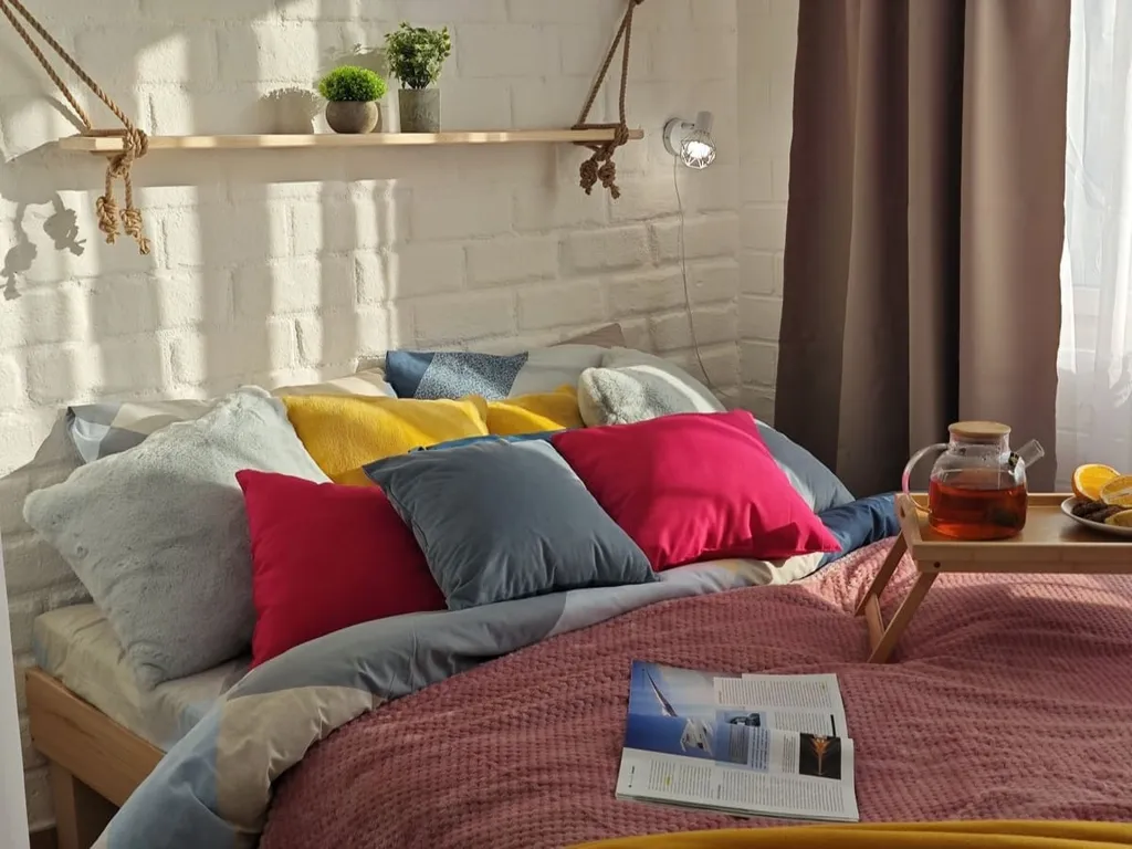 Квартира Стильная новая студия с кроватью-трансформером на двоих гостей — аренда посуточно в Владивосток