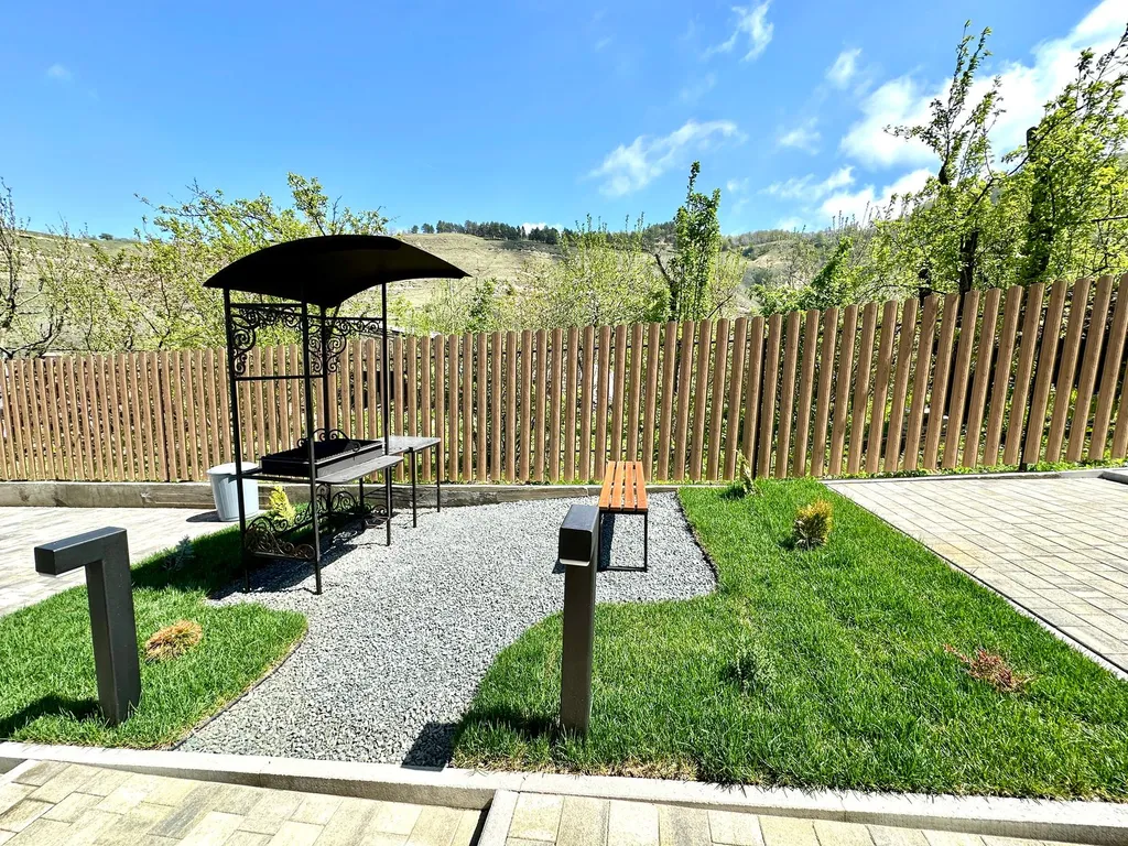 А-фрейм с видом на горы