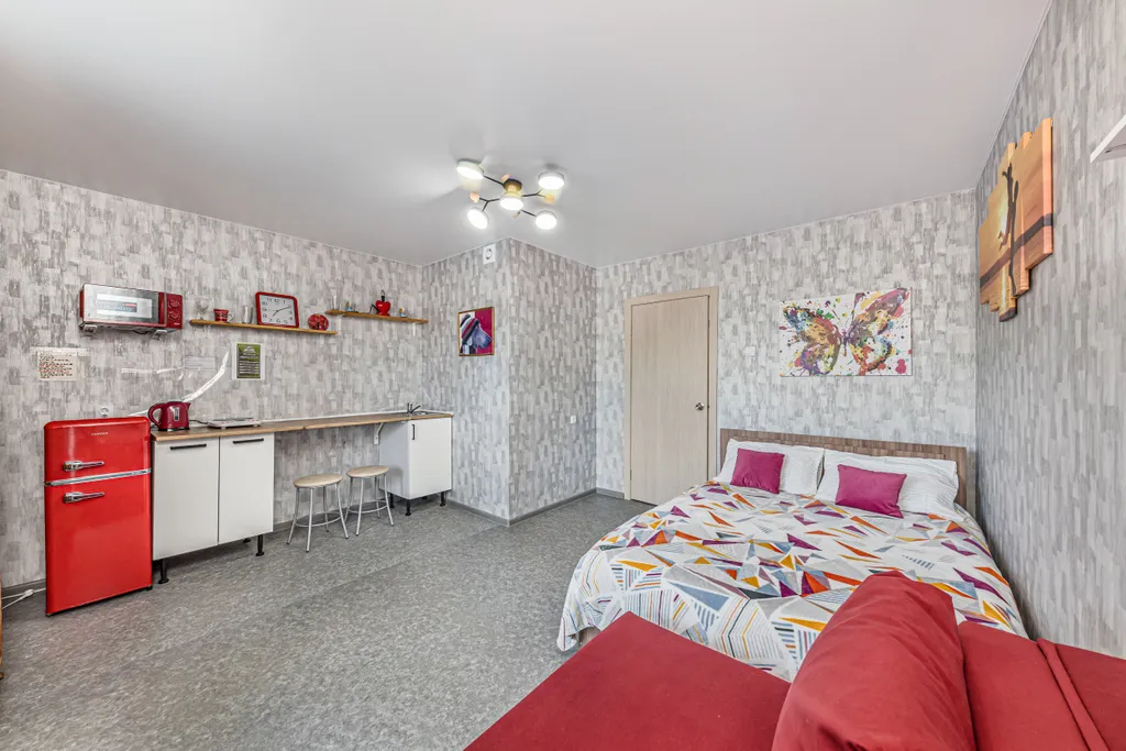 Уютная квартира в центре города с видом на речку