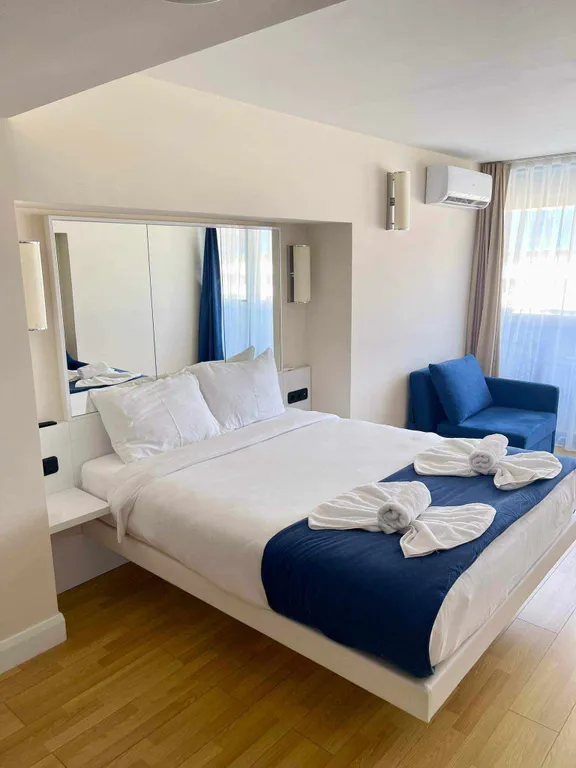 Апартаменты в Орби Сити с видом на море и танцующие фонтаны