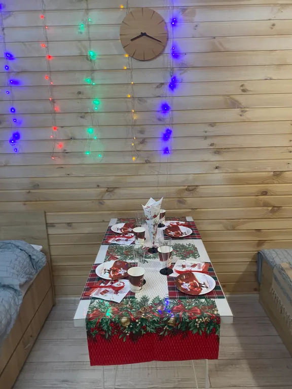 Номер в доме из двух номеров с разными входами