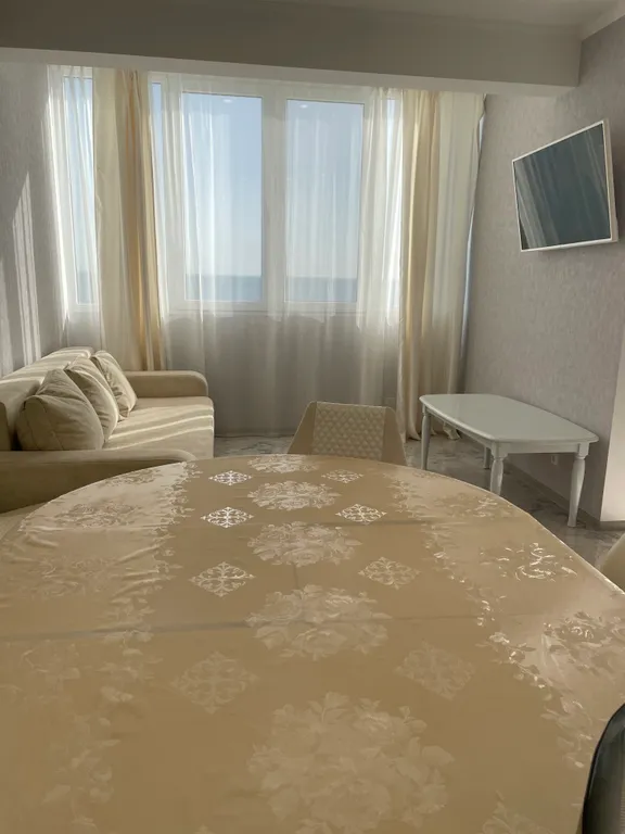 Квартира на море