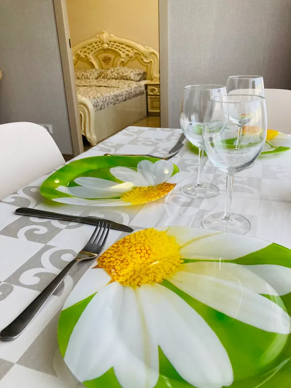 Квартира Апартаменты Золотой Полулюкс в самом центре — Омск