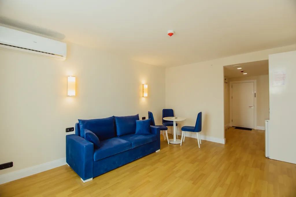 Двухкомнатные апартаменты на первой линии