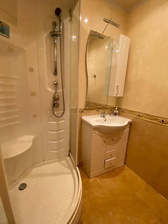 Изумрудный стиль в 5 минутах до моря