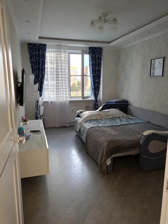 Новенькая квартира у метро, закрытый двор