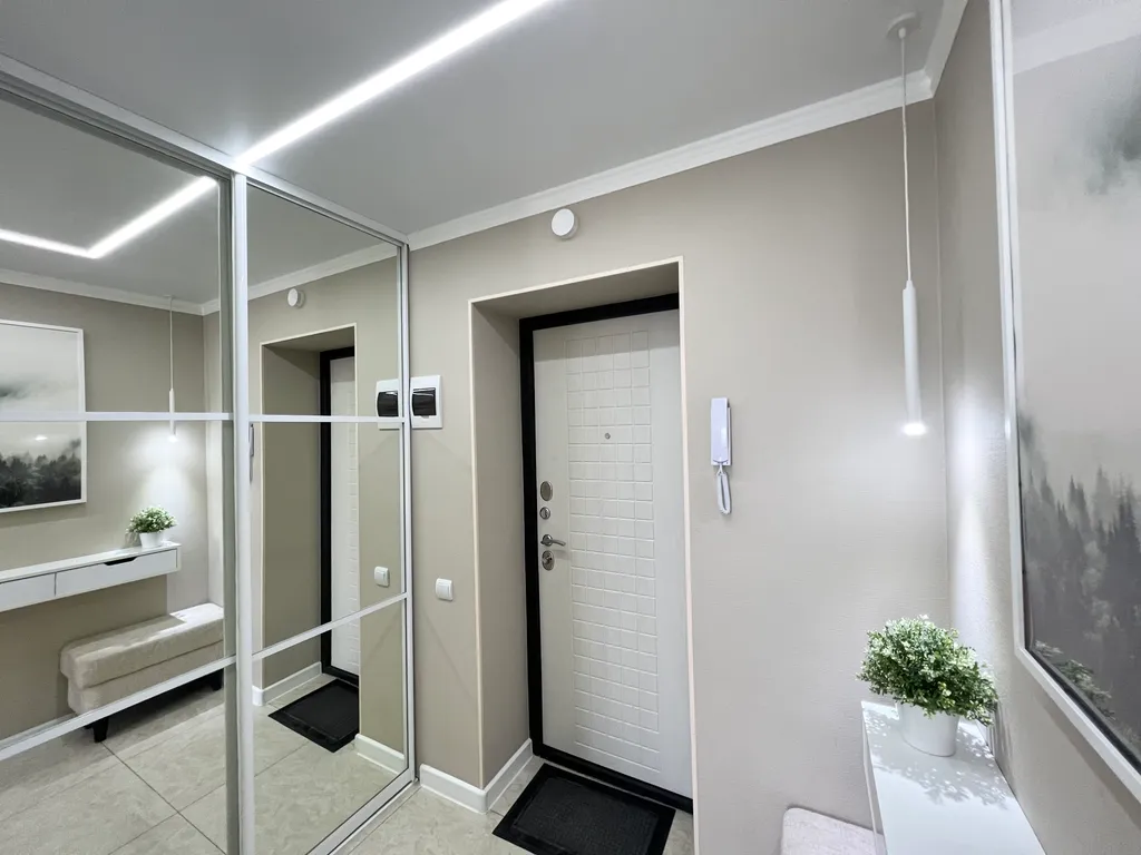 Lux с видом на Иртыш