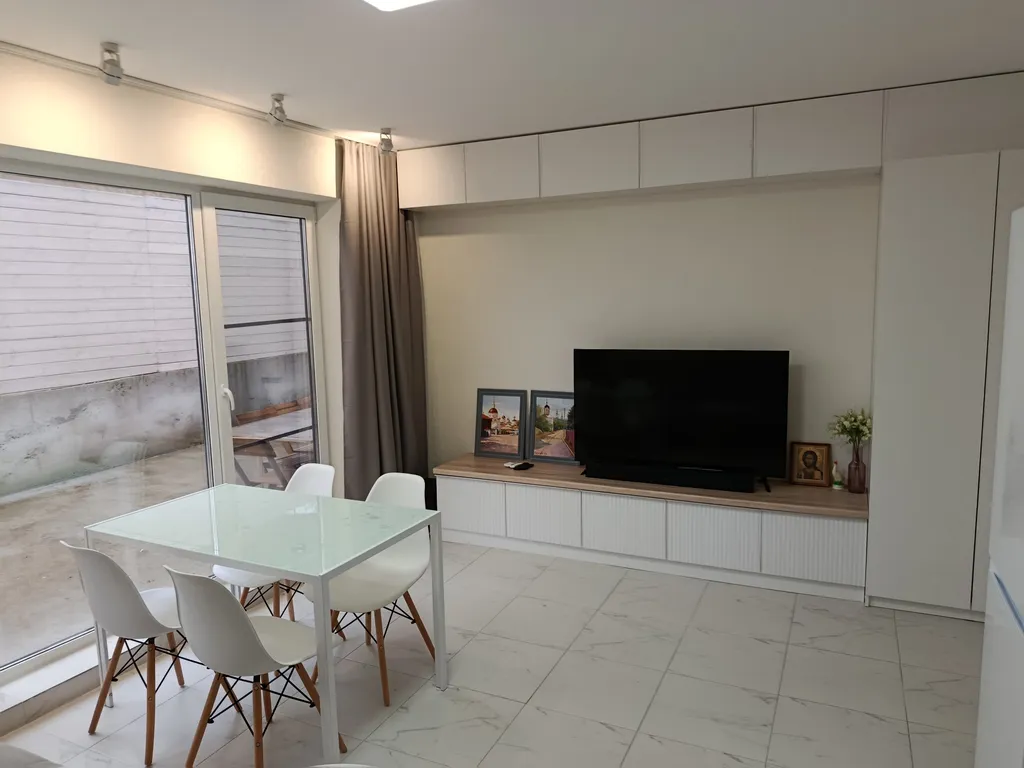 Новая 2х комнатная квартира студия с сауной