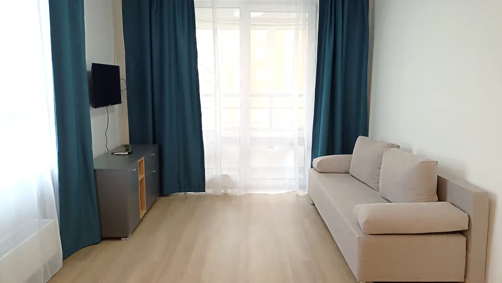 Уютная евродвушка с кондиционером на 8 этаже у МРНЦ Цыба