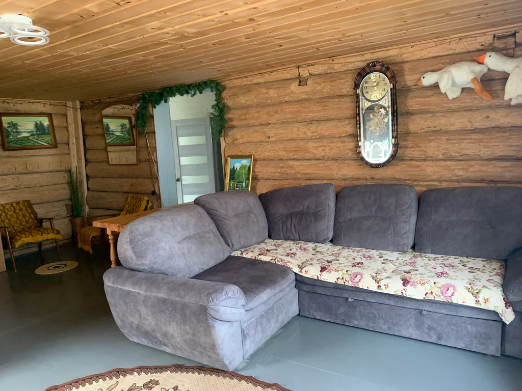 Дом на берегу озера