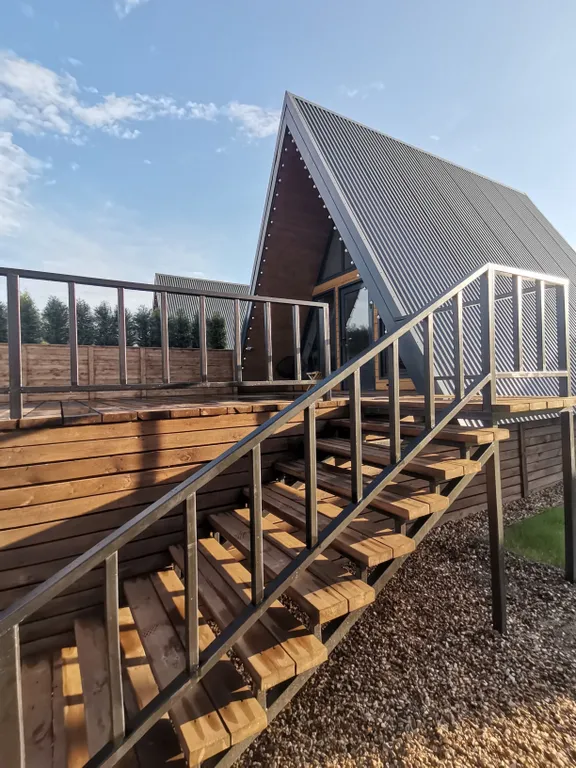 Дом с большой террасой