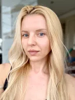 Яна