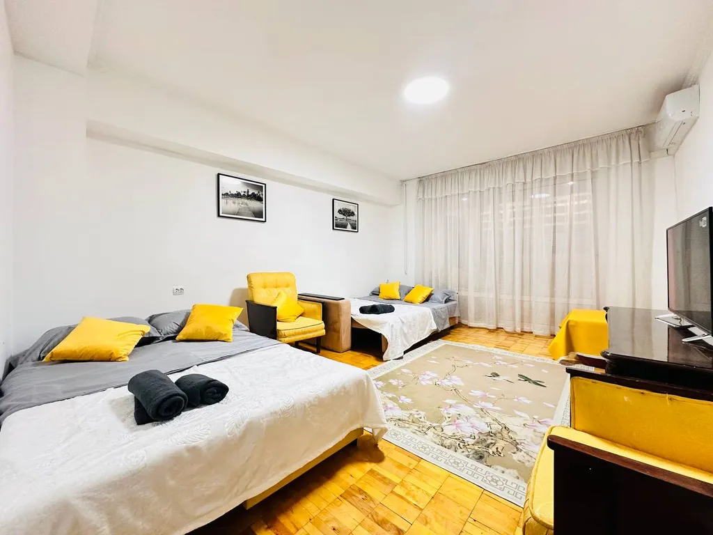 Уют в самом центре города рядом с гостиницей Казахстан