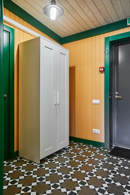 Большой коттедж с 5 спальнями, камином и террасой, Ромашка