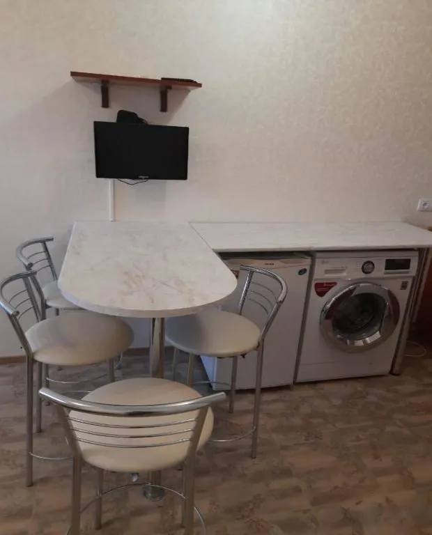 Квартира Апартаменты у моря — Любимовка